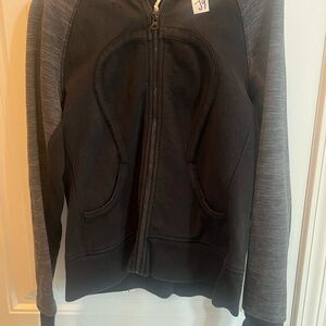 Lululemon scuba jacket size 10
